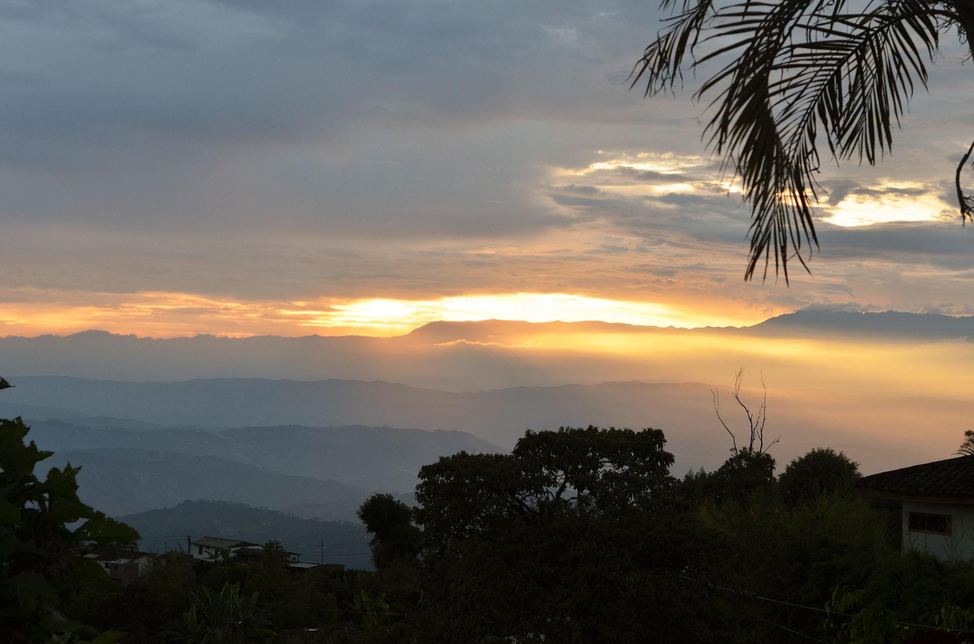 Eco Lodge La Juanita มานิซาเลส ภายนอก รูปภาพ