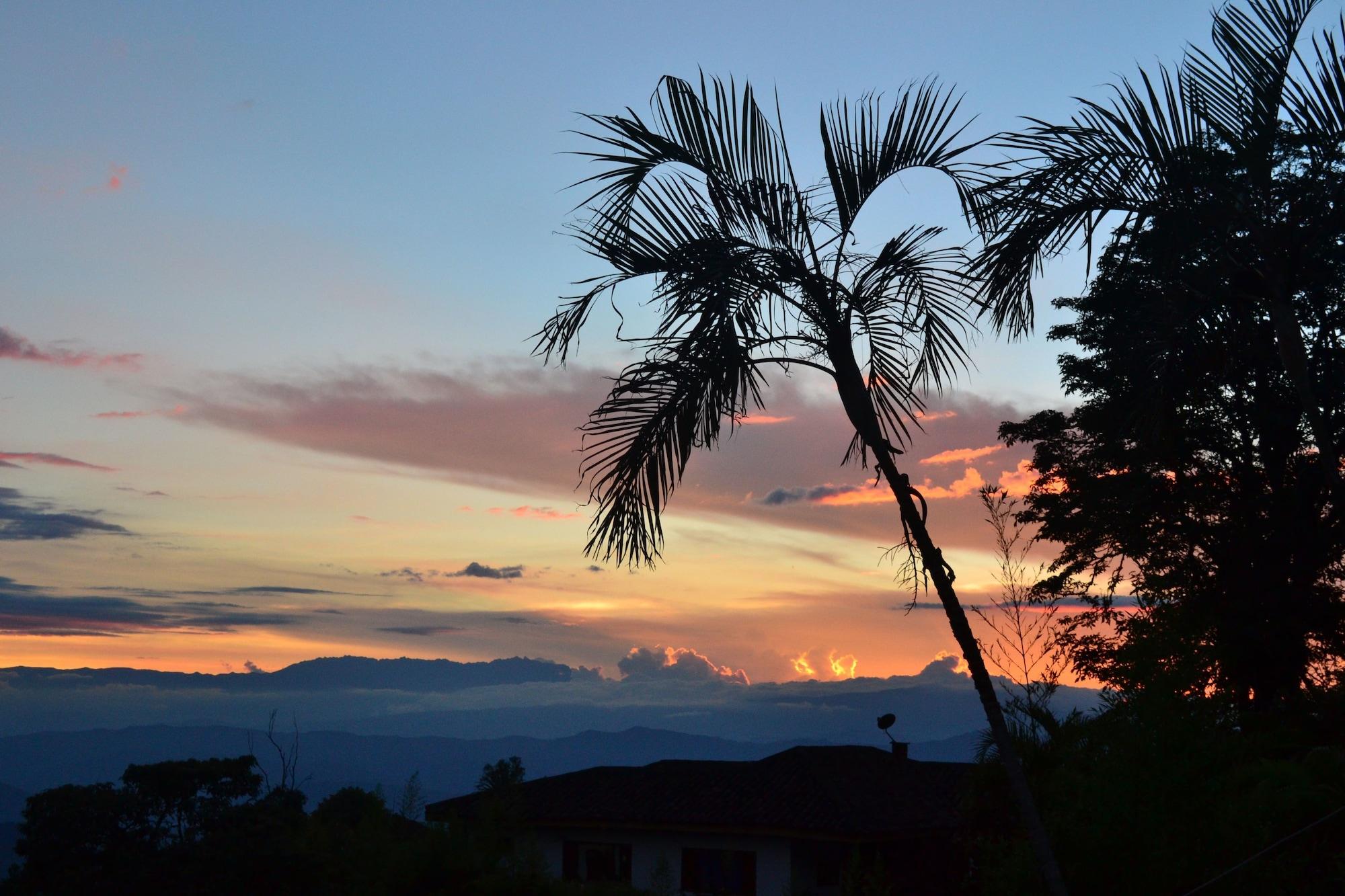 Eco Lodge La Juanita มานิซาเลส ภายนอก รูปภาพ